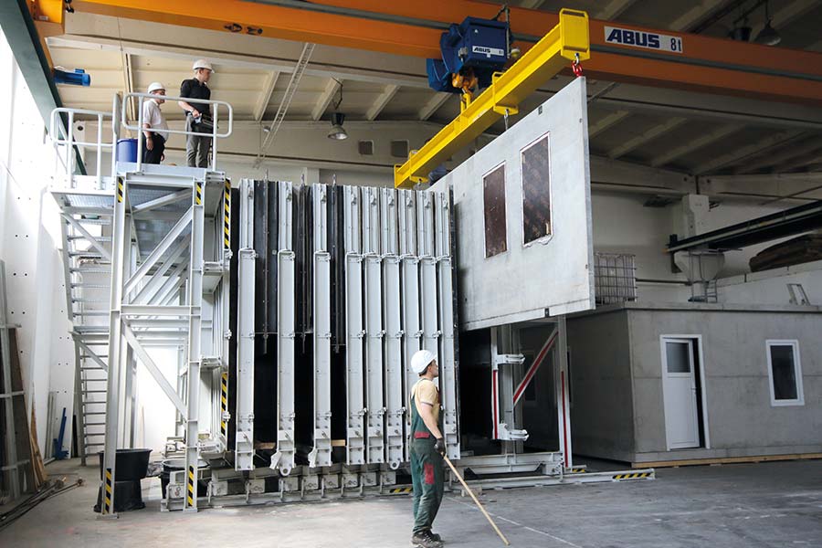 Batterie_und_Schmetterling_Karussell_2 Batterie_und_Schmetterling_Karussell_2
